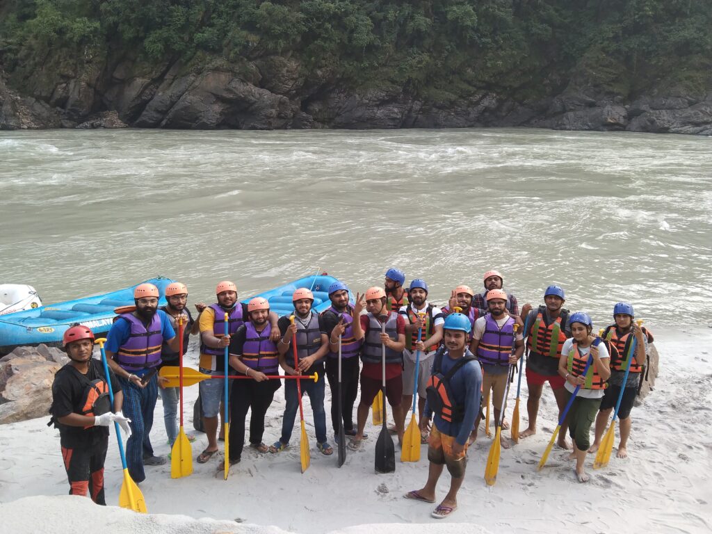 Group ready for River rafting in Rishikesh